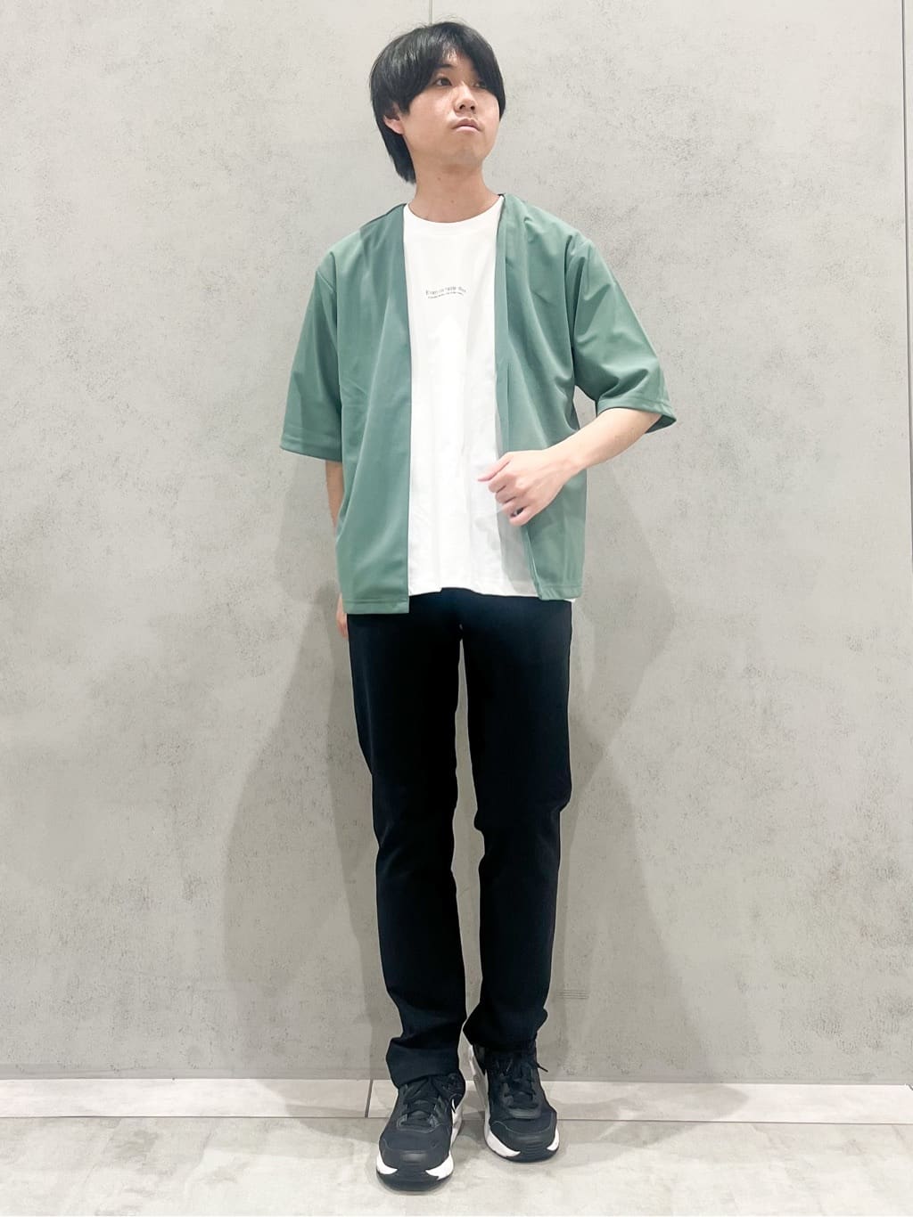 SHI-MAさんの「THE SHOP TK｜五分袖カーディガン+半袖Tシャツセットアイテム 洗濯機OK」を使ったコーディネート