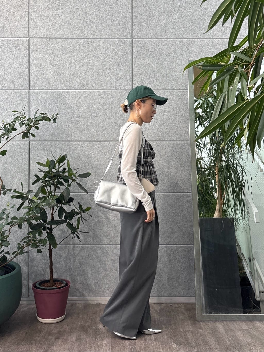kotakiさんの「INDIVI｜シグネチャーシアーロンT」を使ったコーディネート