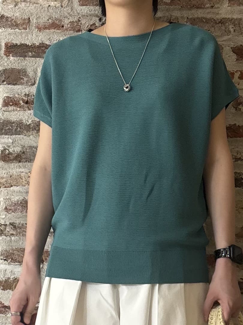 しばさんの「THE SHOP TK｜【6色展開】さらさらフレンチニット【毛玉になりにくい/洗濯機OK】」を使ったコーディネート