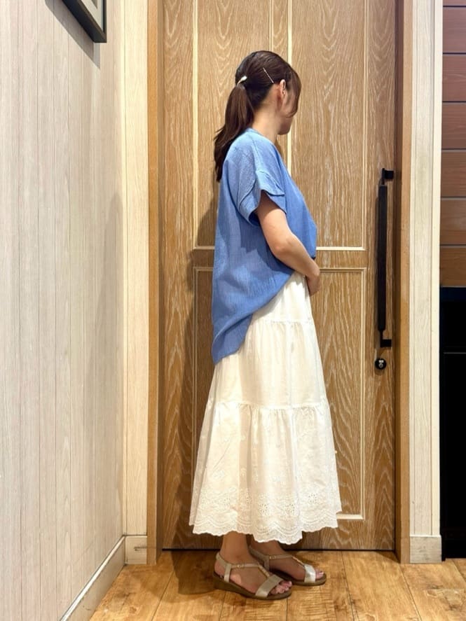KAORIさんの「SHOO･LA･RUE｜【S-LL】きれいに体型カバー さらシャリコットン スキッパーシャツ」を使ったコーディネート