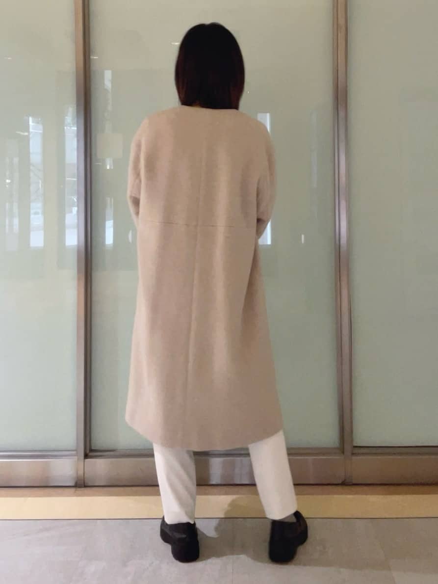 mayutaさんの「INDIVI｜【軽量／ウール混】ライトフォルム ロングコート」を使ったコーディネート