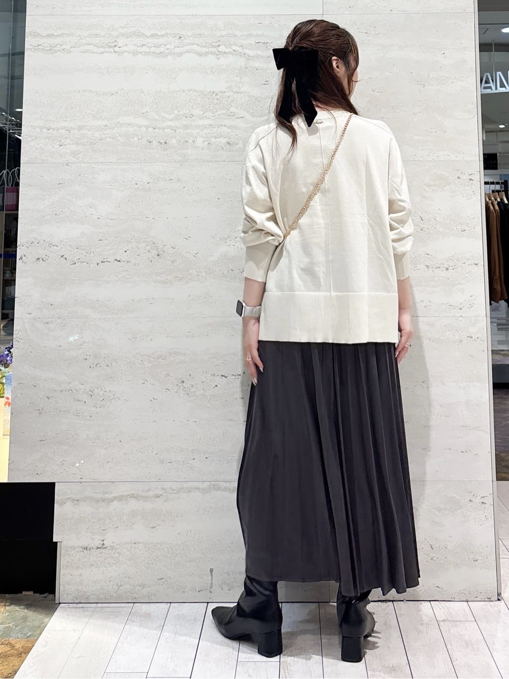 かほさんの「OPAQUE.CLIP｜ベーシックショートブーツ【THEシリーズ／抗菌防臭加工】」を使ったコーディネート