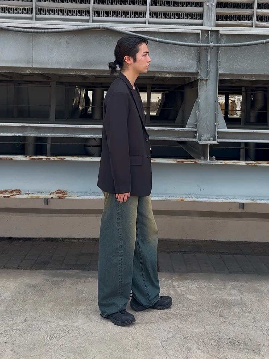 yumaさんの「tk.TAKEO KIKUCHI｜バレルシルエットパンツ（デニム＆カラーパンツ）」を使ったコーディネート
