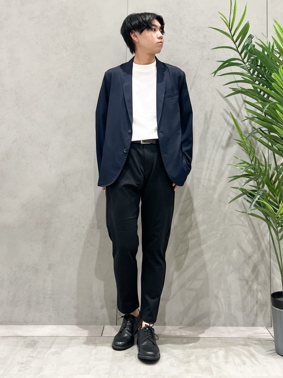 SHI-MAさんの「THE SHOP TK｜スムースファイバーリラックスジャケット 【セットアップ可／UVカット／イージーケア／洗濯機OK】」を使ったコーディネート