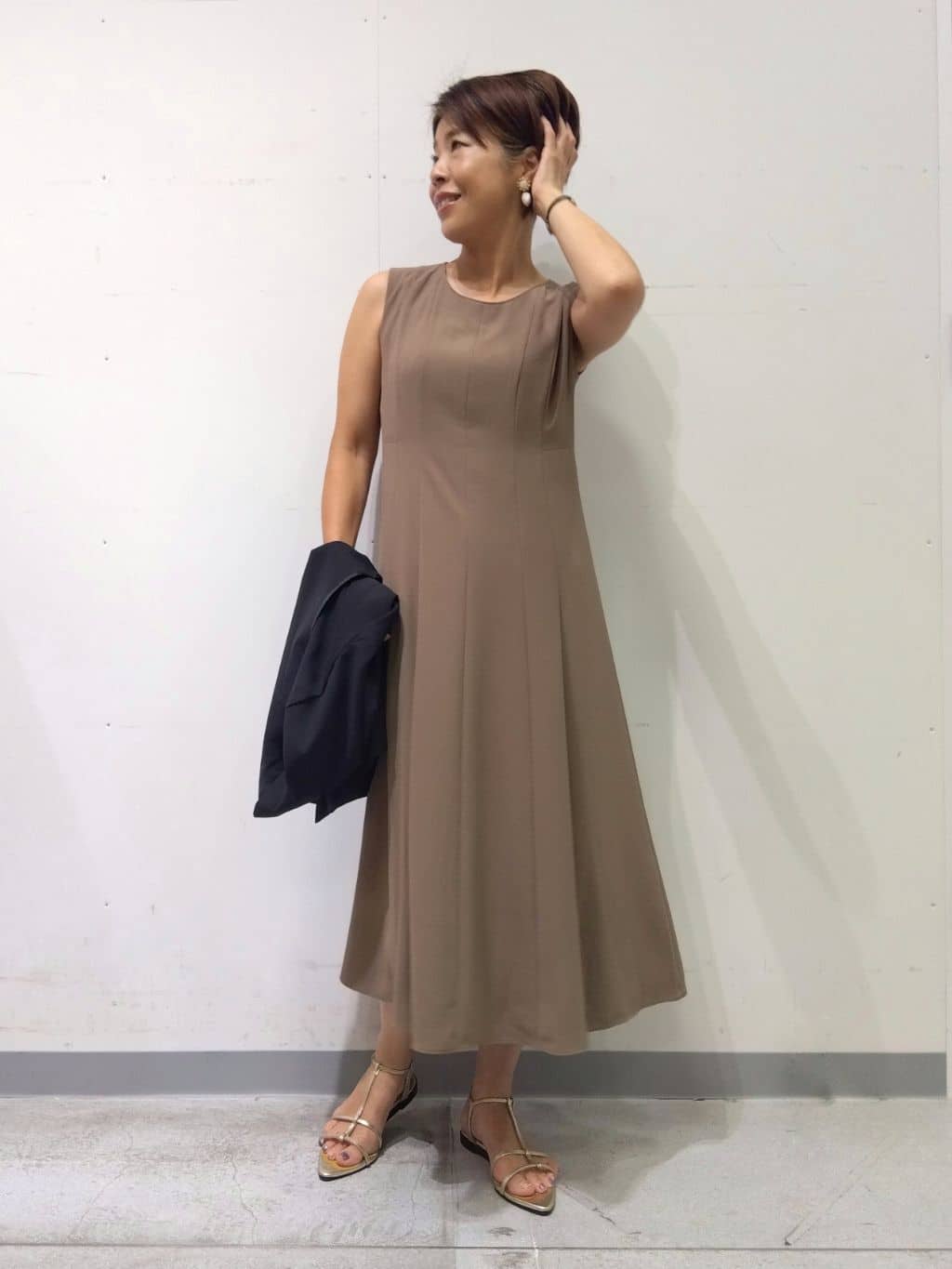 Kさんの「INDIVI｜【美シルエット】ノースリーブワンピース」を使ったコーディネート
