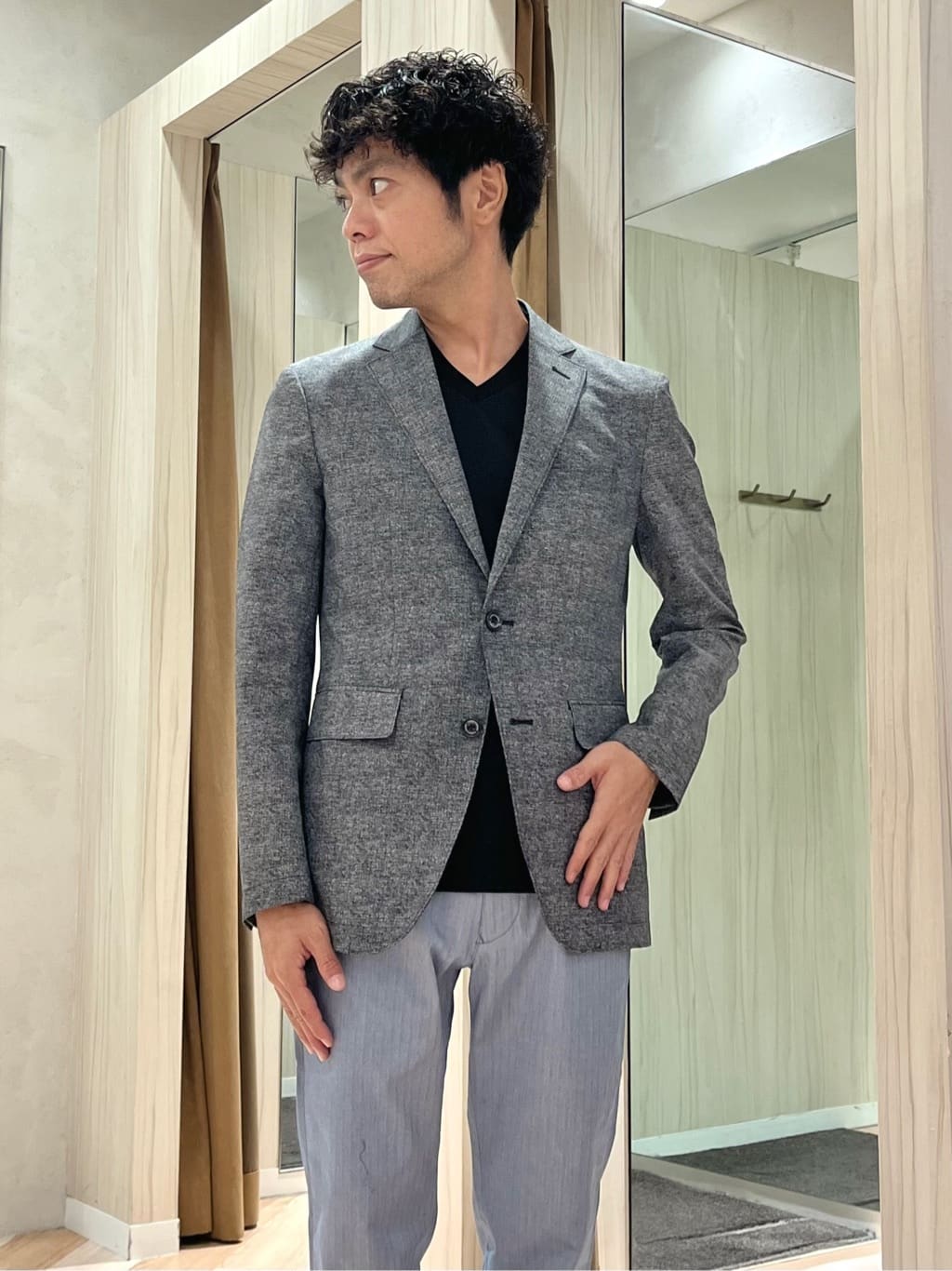 URAさんの「TAKEO KIKUCHI｜【抗菌防臭】COOL DOTS（R）ドビープリント ジャケット」を使ったコーディネート