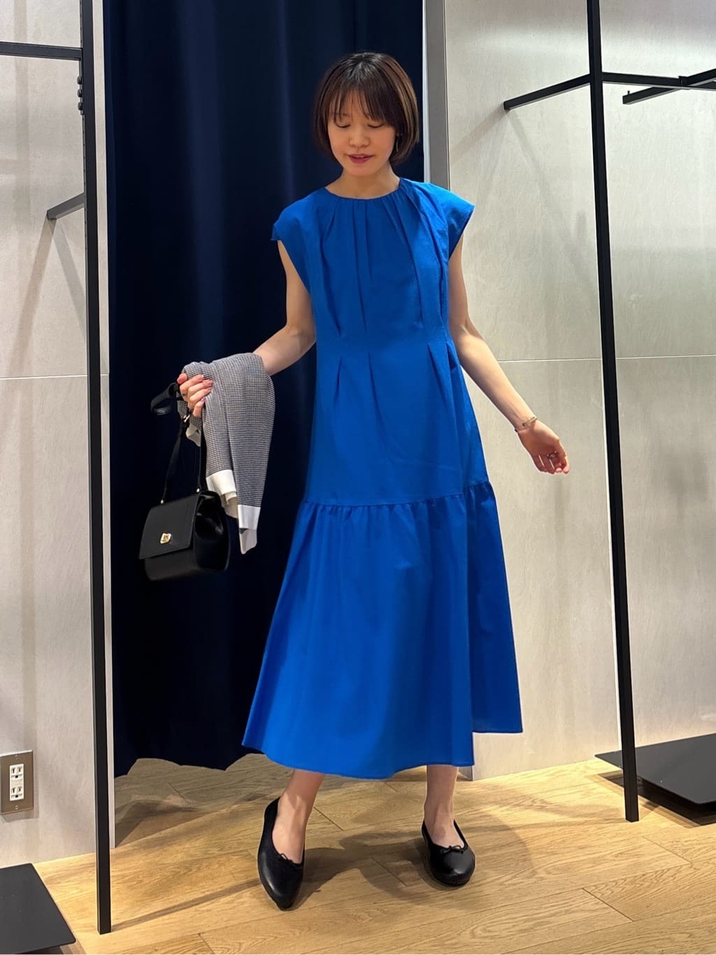 kanaeさんの「INDIVI｜【1枚でコーデ完成！】タックワンピース」を使ったコーディネート