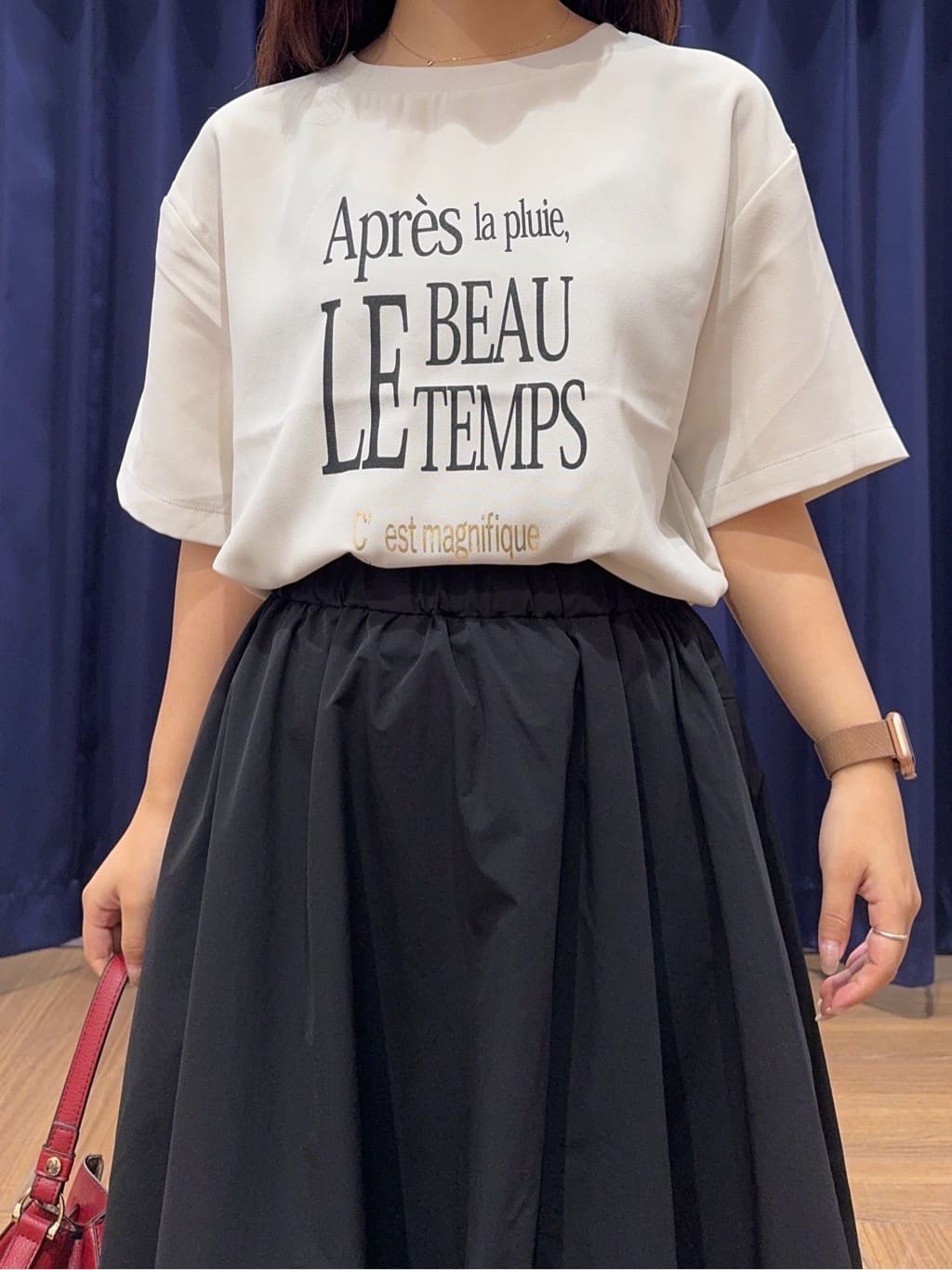 cherryさんの「THE SHOP TK｜アソートロゴTシャツ【接触冷感/防シワ/吸水速乾/UVケア/洗濯機OK】」を使ったコーディネート