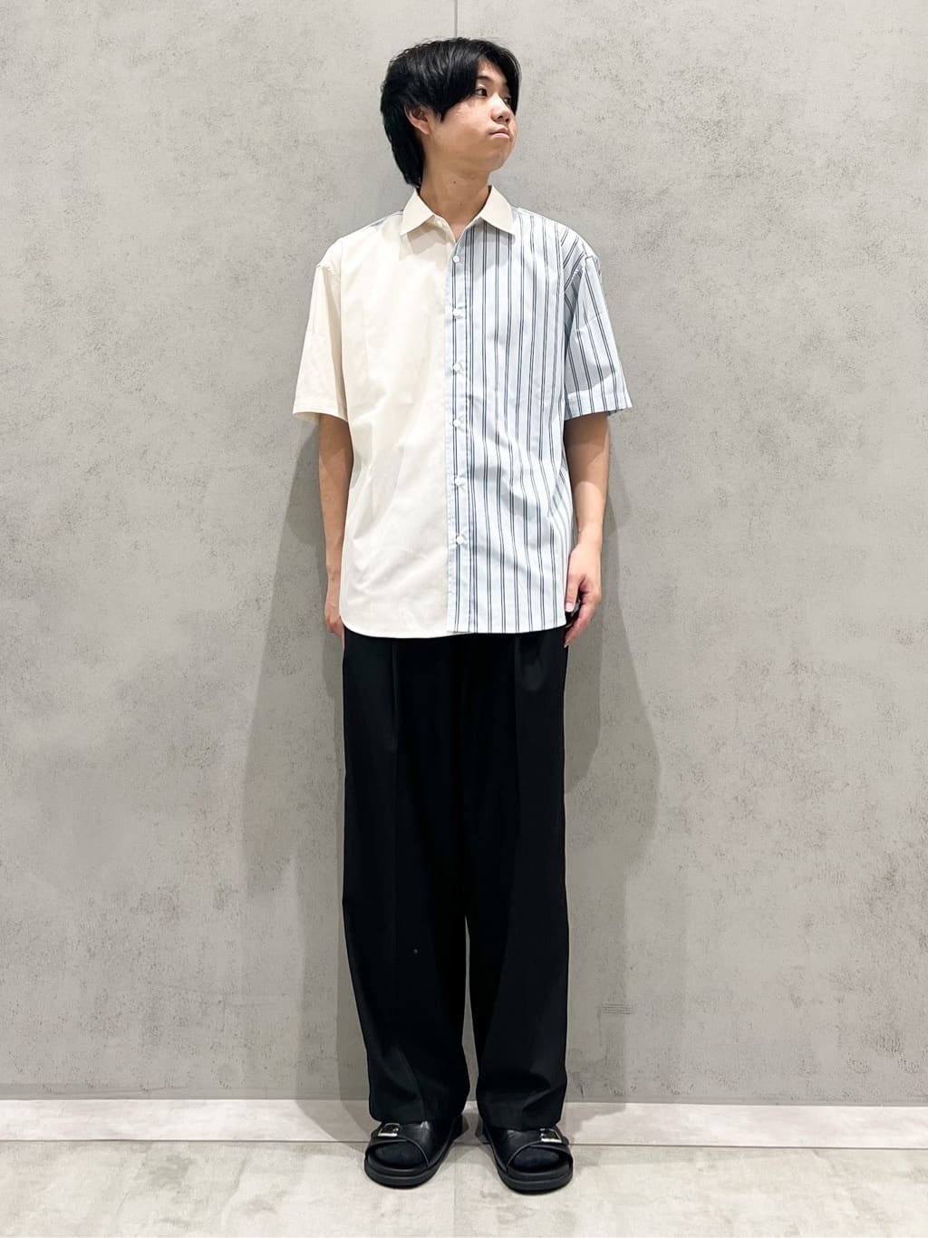 SHI-MAさんの「THE SHOP TK｜ブロードパネルストライプ 半袖シャツ 洗濯機OK／サスティナブル素材」を使ったコーディネート