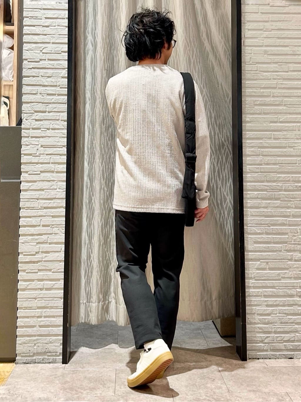 KENJI Iさんの「THE SHOP TK｜【セットでお買い得！！】長袖カーディガン＋半袖Tシャツ　洗濯機OK/吸水速乾(Tシャツのみ)」を使ったコーディネート