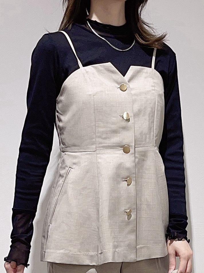 HITOMIさんの「grove｜【カセット服】主役級キャミビスチェ」を使ったコーディネート