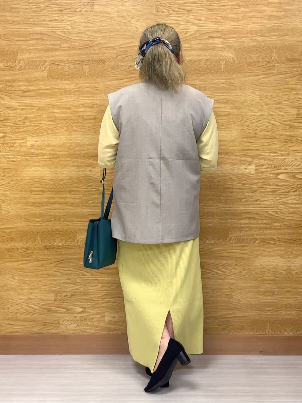ぁむさんの「SHOO･LA･RUE｜【S-LL/セットアップ可/洗濯後しわになりにくい】ダブルベスト」を使ったコーディネート