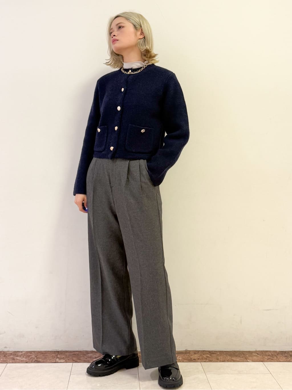 ririkaさんの「OPAQUE.CLIP｜ストレッチタックワイドパンツ／セットアップ対応可【洗濯機OK】」を使ったコーディネート