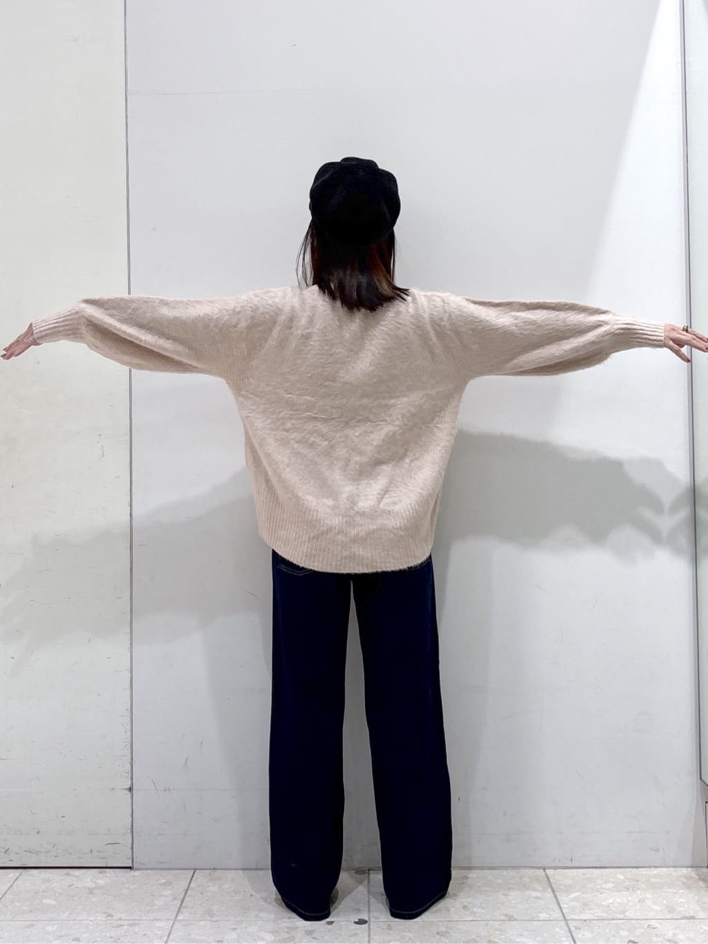mameさんの「OPAQUE.CLIP｜KAWADAダウンドロストミドルコート【撥水／洗濯機OK／2WAY／静電気防止裏地】《XS～3L》」を使ったコーディネート