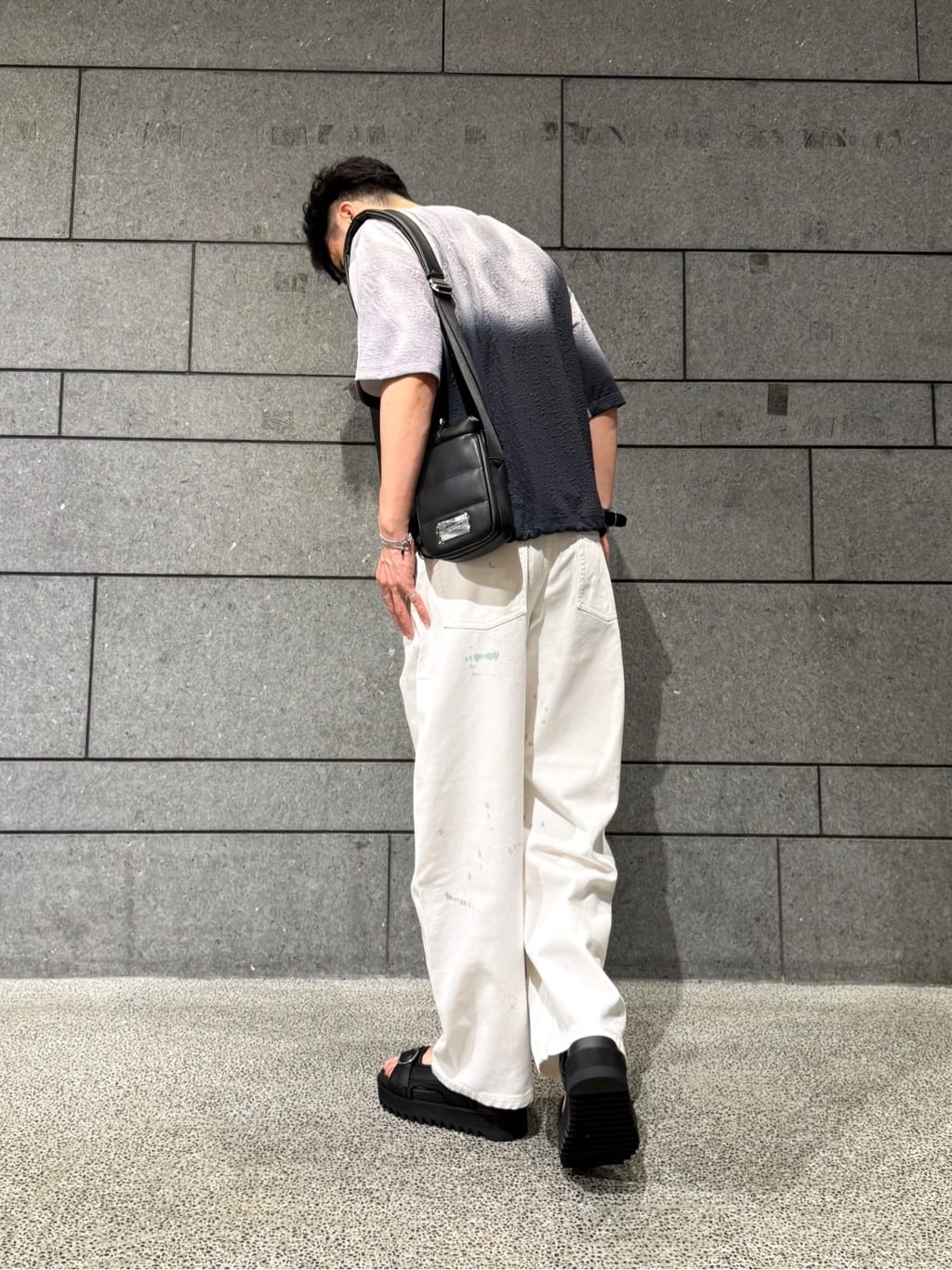 HARUさんの「tk.TAKEO KIKUCHI｜ブラーフクレジャカードカットソー」を使ったコーディネート