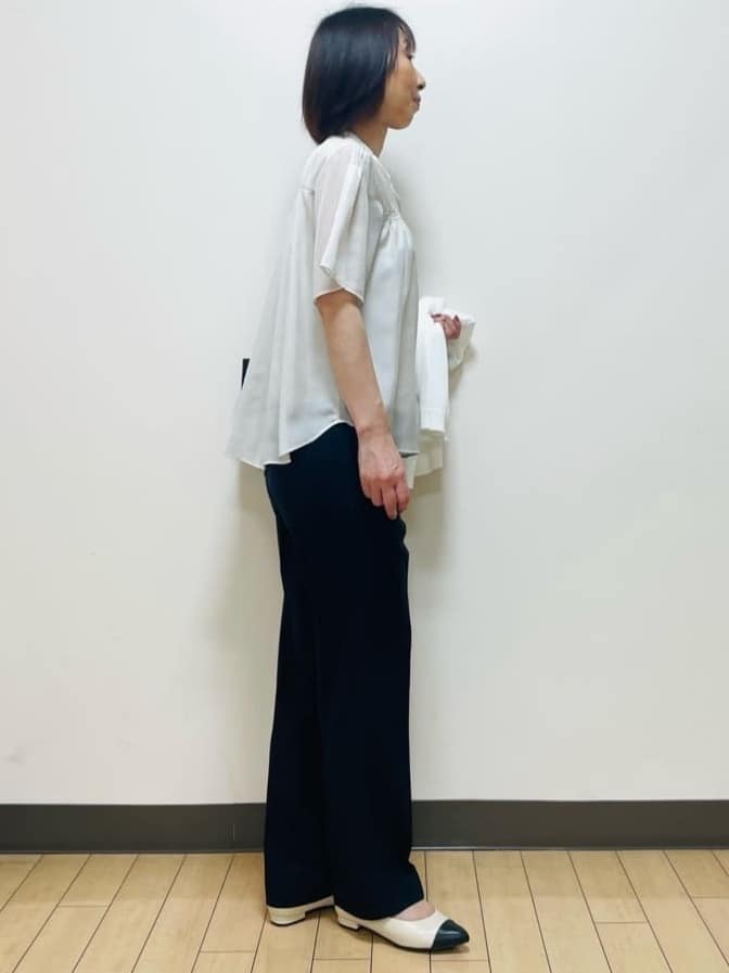 Riiさんの「Reflect｜【選べる5色◎／マシンウォッシュ可】シャーリングデザインブラウス」を使ったコーディネート