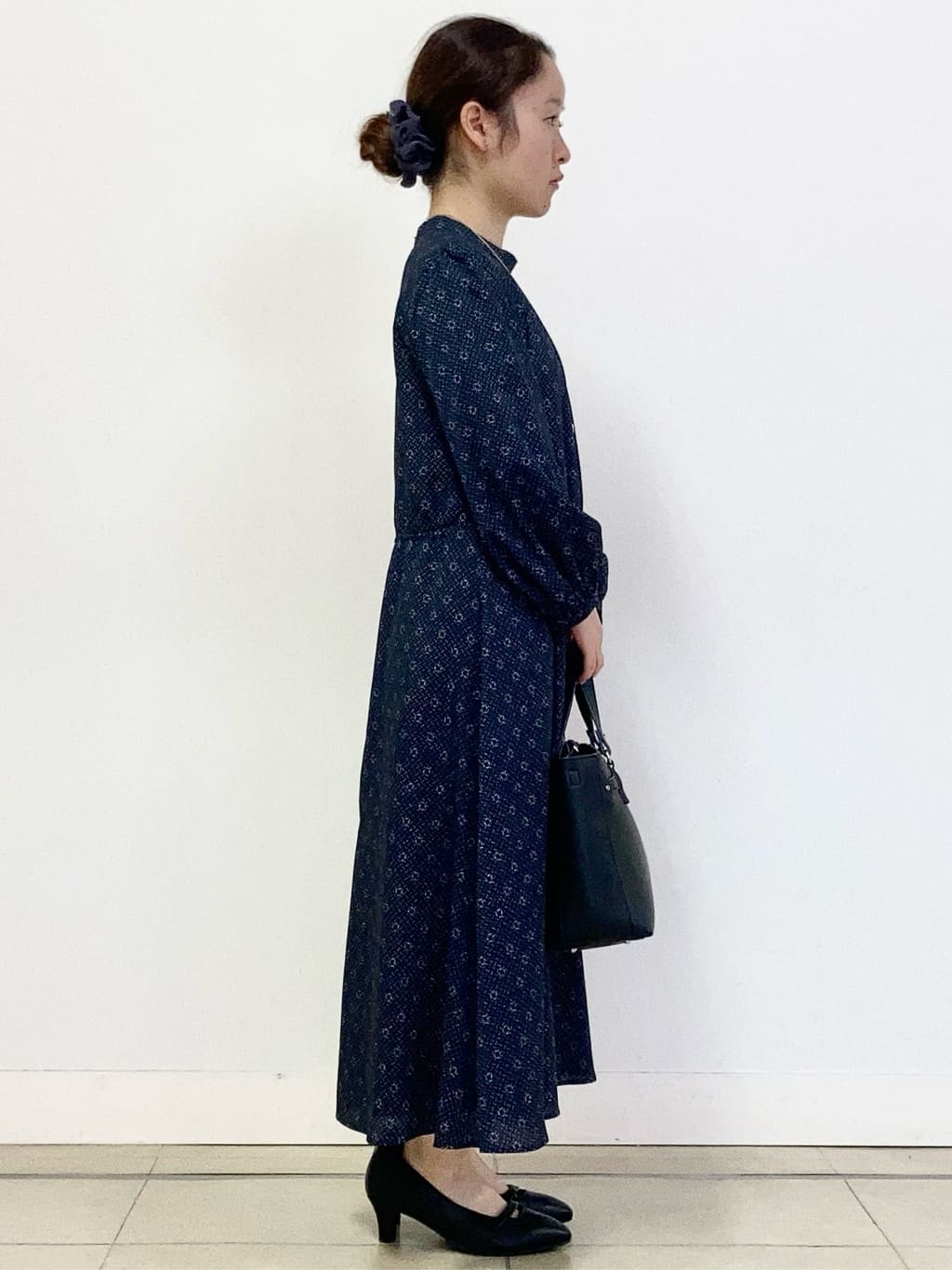 tomominさんの「Reflect｜【きちんと見え／通勤／セレモニーにおすすめ◎】ドット&times;ダイヤ柄ワンピース」を使ったコーディネート