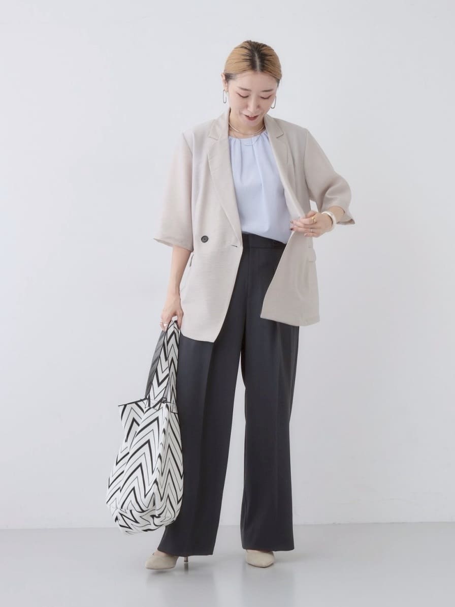 kotakiさんの「INDIVI｜ライトダブルジャケット」を使ったコーディネート