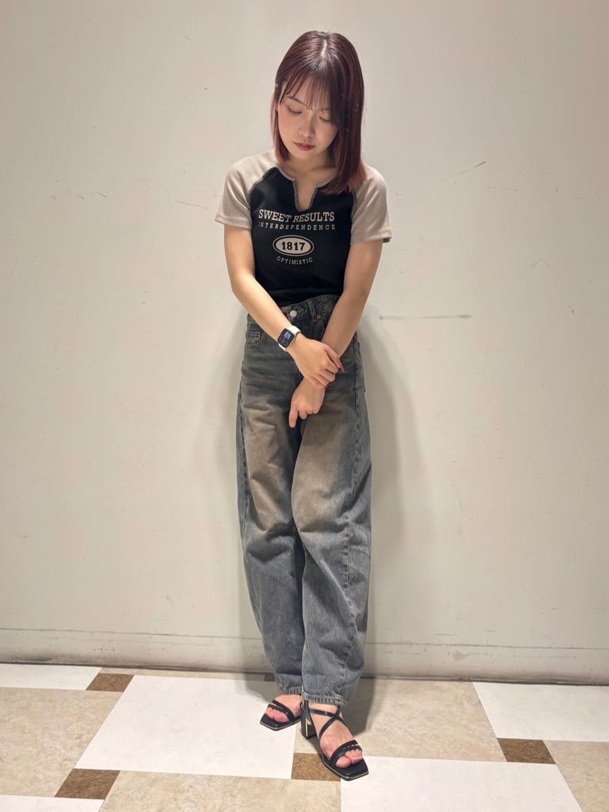 せらら⭐️さんの「ESPERANZA｜プレートヒールクロスベルトサンダル」を使ったコーディネート