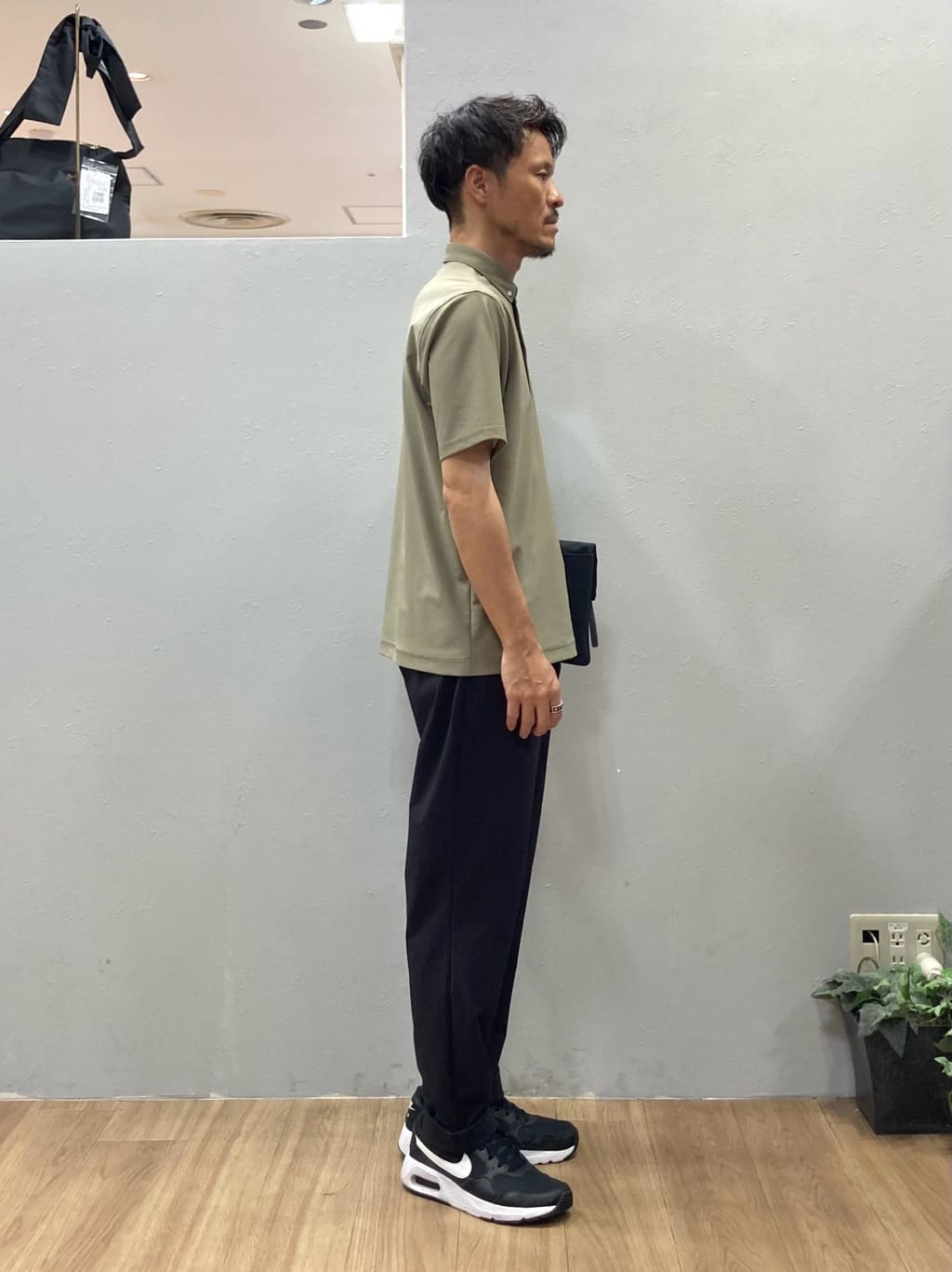 シュンさんの「TAKEO KIKUCHI｜【COOL CITY WEAR】エアートール ポロシャツ /接触冷感・通気性」を使ったコーディネート