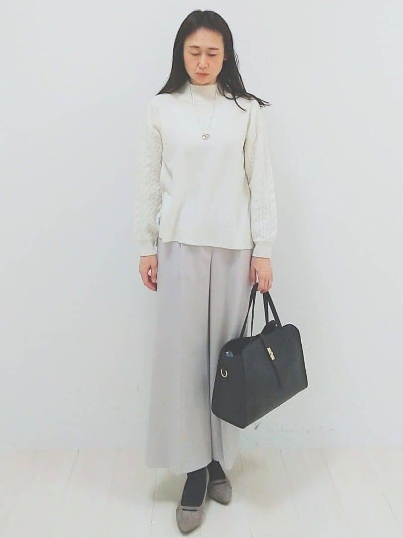 SANAさんの「Reflect｜【一枚で着映え◎／ゆったりシルエット】ラメ&times;スパンコールウール混ニット」を使ったコーディネート