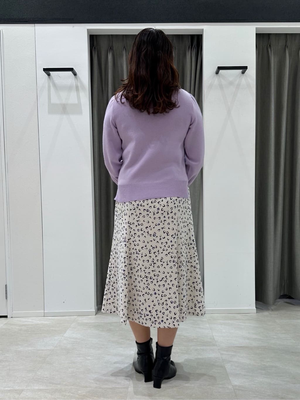 kimiさんの「UNTITLED｜ソフトフレアプリントスカート」を使ったコーディネート