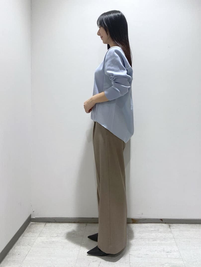 meiさんの「INDIVI｜【洗える／選べる8色】トーンアップニット」を使ったコーディネート