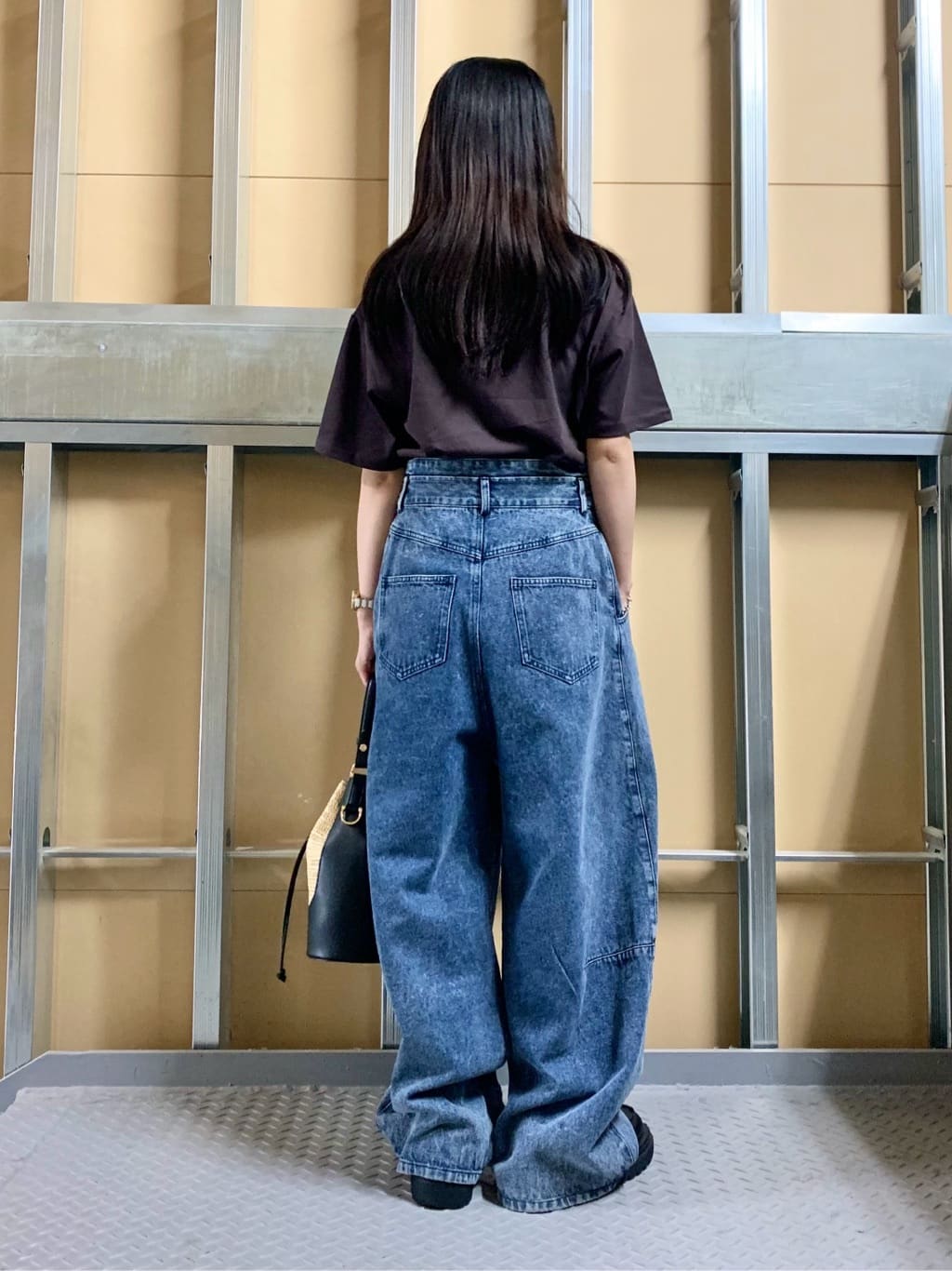 sahoさんの「THE SHOP TK｜フォトアソートTシャツ【接触冷感/UV/毛玉になりにくい/洗濯機OK】」を使ったコーディネート