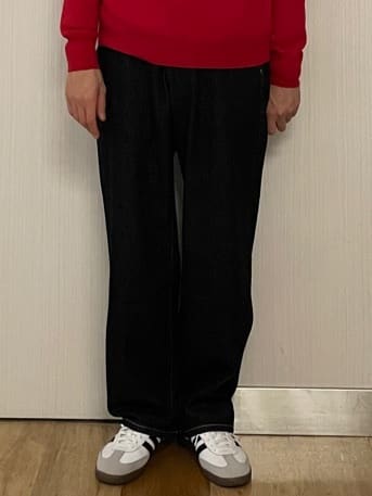 橋本さんの「DRESSTERIOR｜オックスフォード ラウンドカラーシャツ」を使ったコーディネート