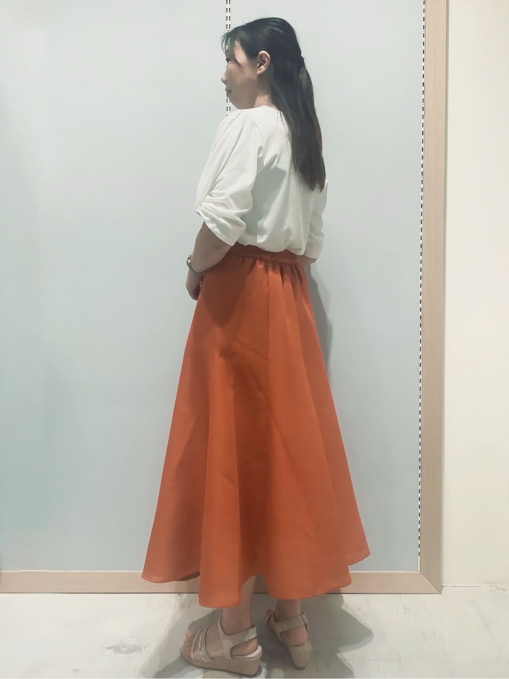 yayoiさんの「grove｜」を使ったコーディネート
