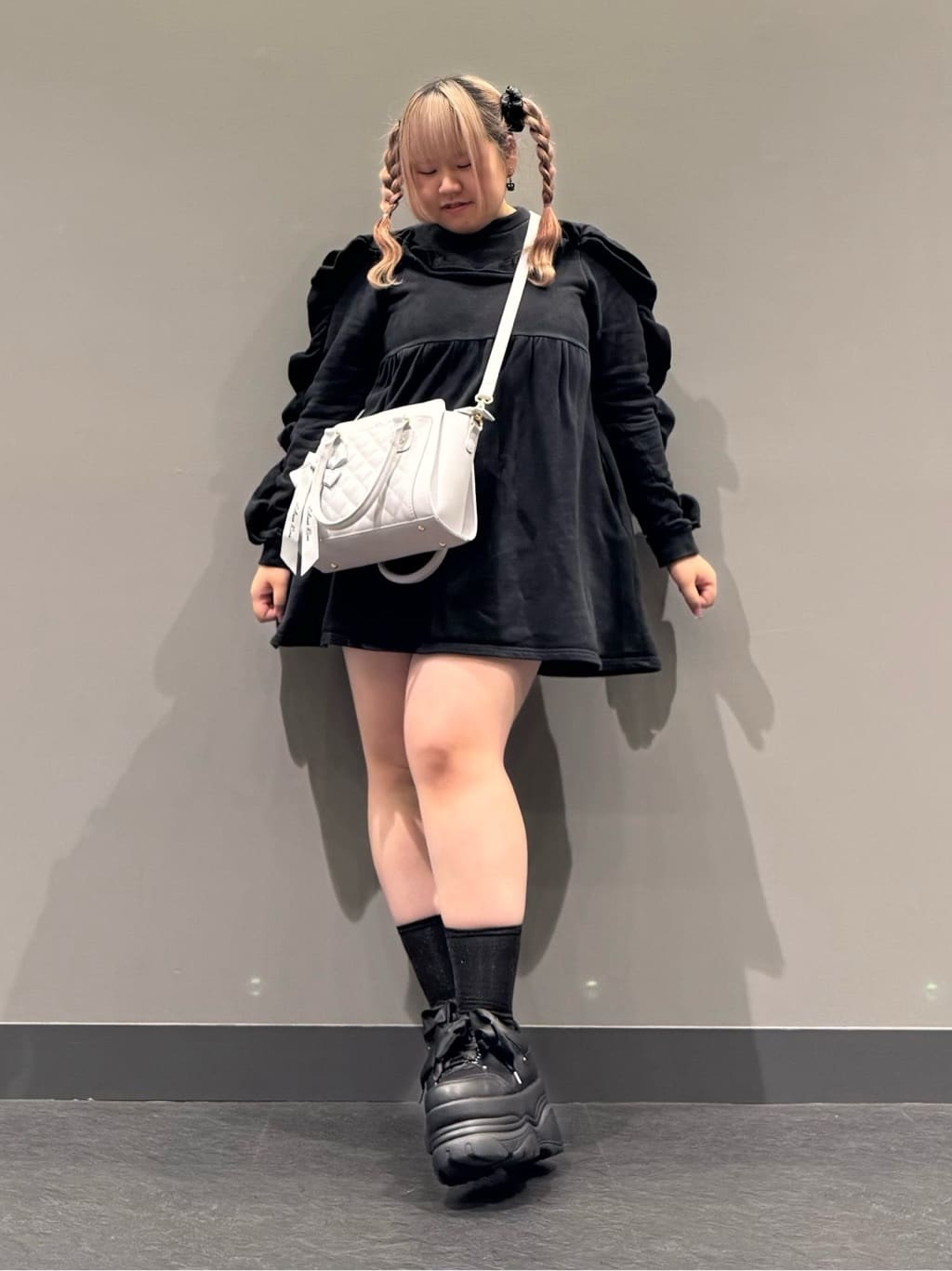 sayakaさんの「ESPERANZA｜厚底スニーカー」を使ったコーディネート