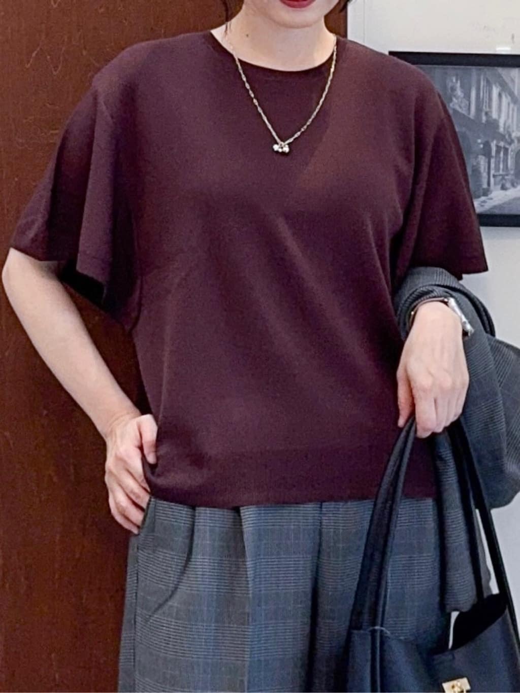 𝐇𝐢𝐫𝐨𝐦𝐢さんの「SHOO･LA･RUE｜【S-LL/セットアップ可/洗濯後しわになりにくい】ダブルベスト」を使ったコーディネート