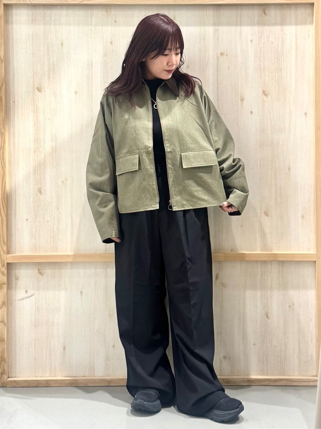 nanaさんの「THE SHOP TK｜フェイクファーベスト」を使ったコーディネート