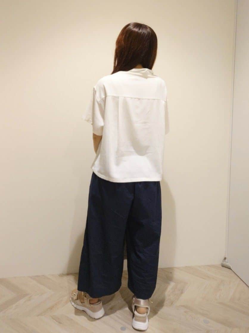 Reiさんの「SHOO･LA･RUE｜【S-LL】一枚でサマ見え チュールドッキングシャツ」を使ったコーディネート