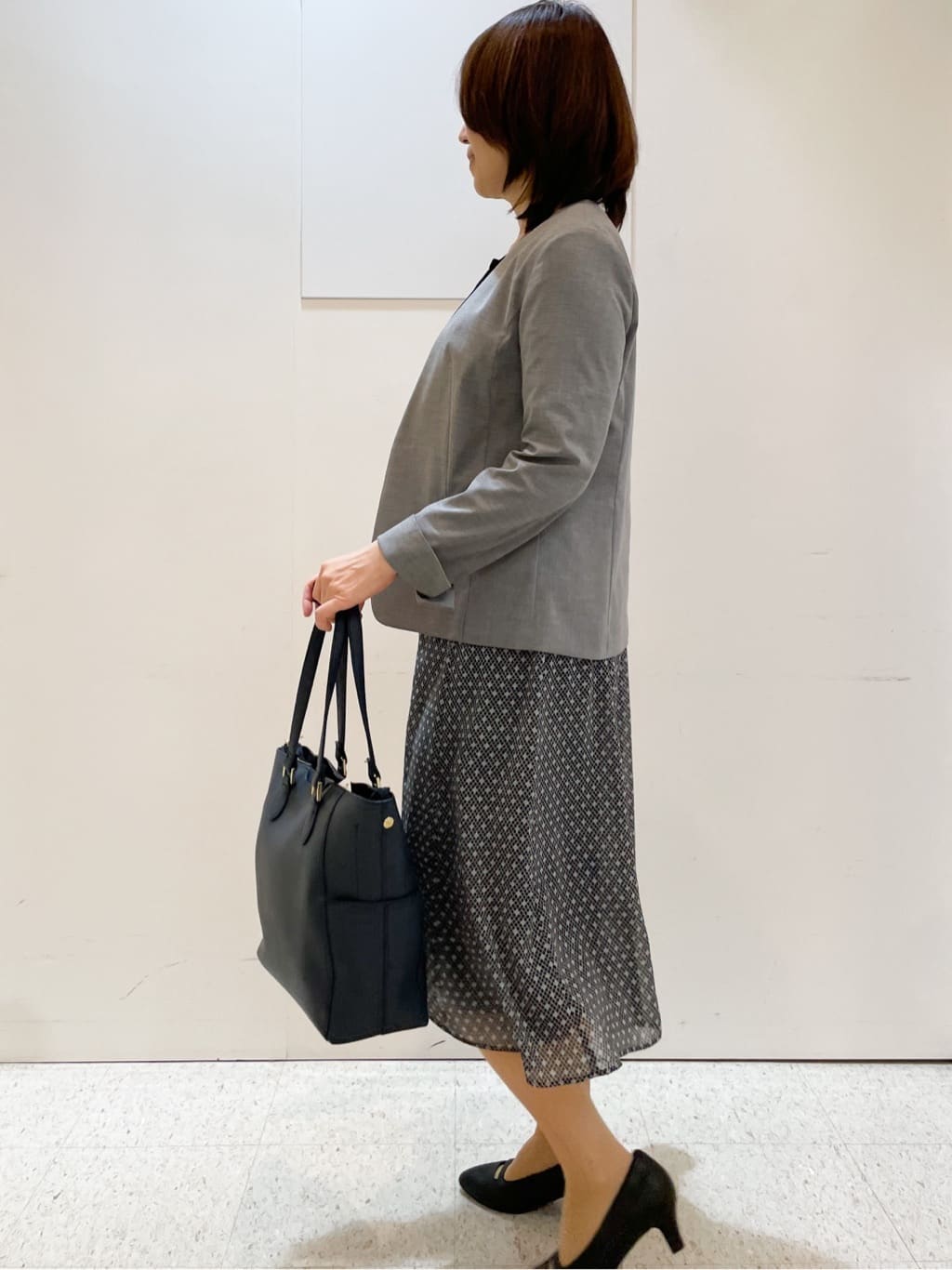 めいさんの「Reflect｜【一枚着で着映え◎／ジャケットのインナーにも】フロント開きブラウス」を使ったコーディネート