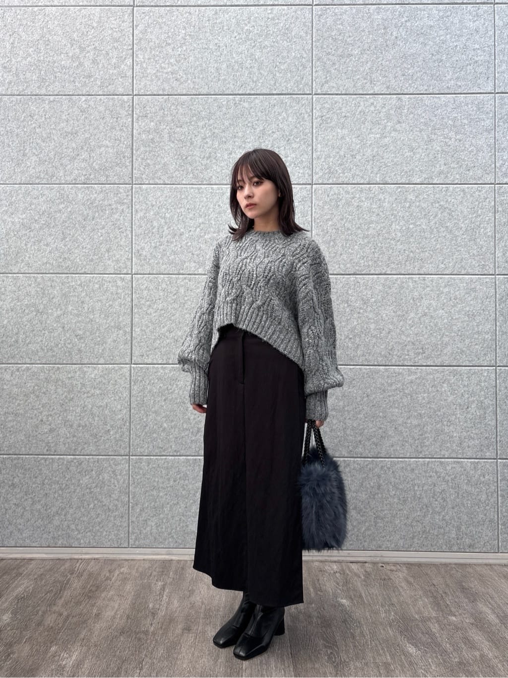 erikaさんの「INDIVI｜シャインツイルラップスカート」を使ったコーディネート