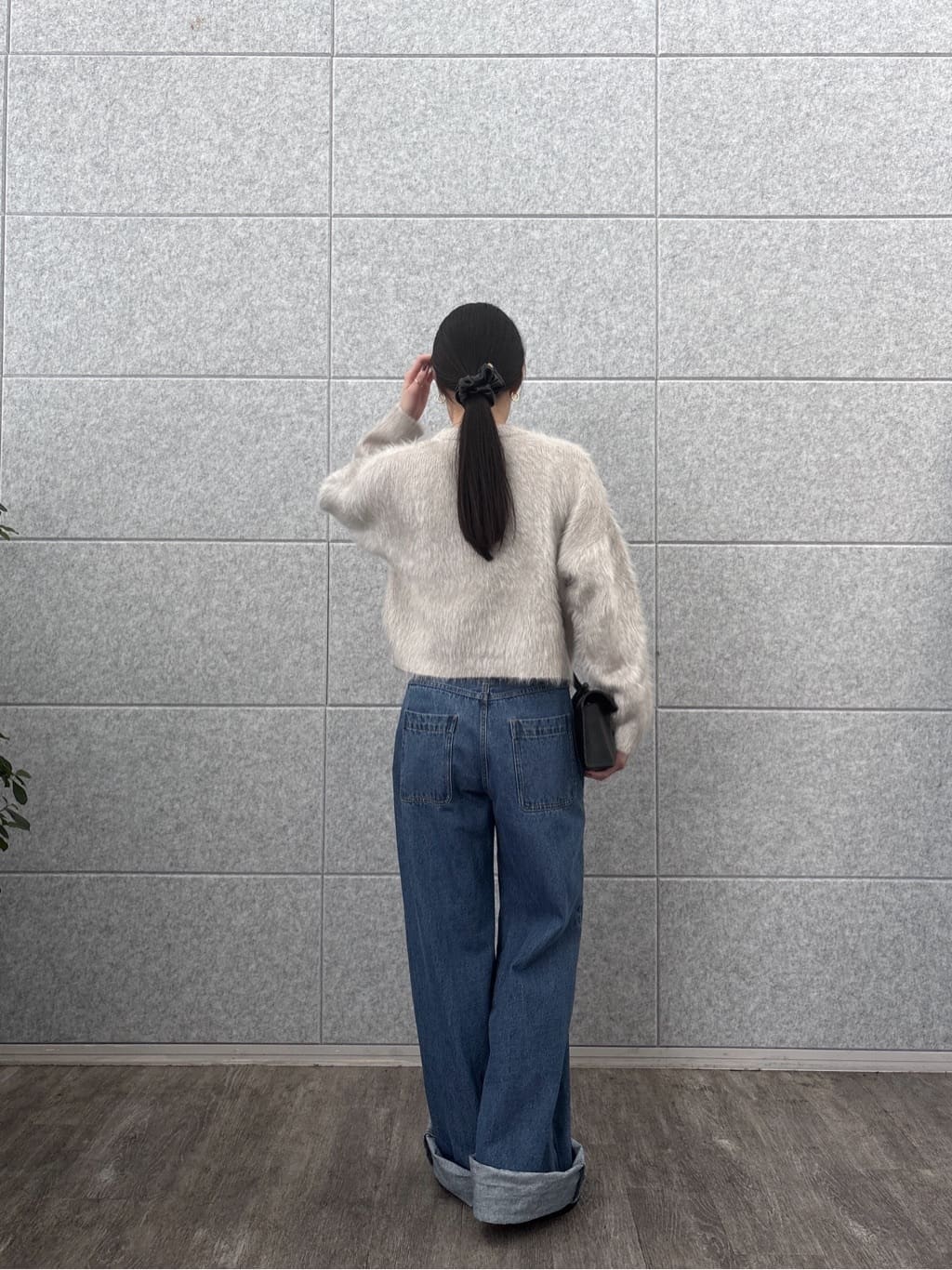 ひなさんの「INDIVI｜ロールアップデニム」を使ったコーディネート