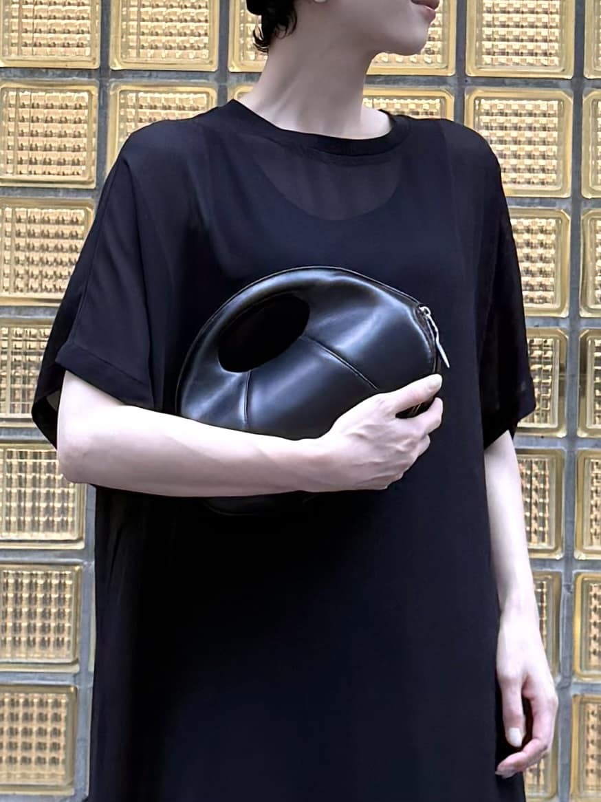 Kさんの「HIROKO HAYASHI｜◆LEO(レオ)クロワッサンバッグM」を使ったコーディネート