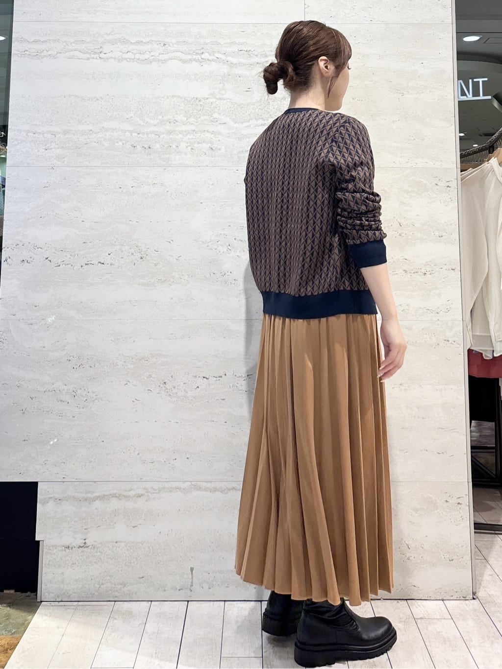 かほさんの「OPAQUE.CLIP｜ロングロゴTシャツ【洗濯機OK】」を使ったコーディネート