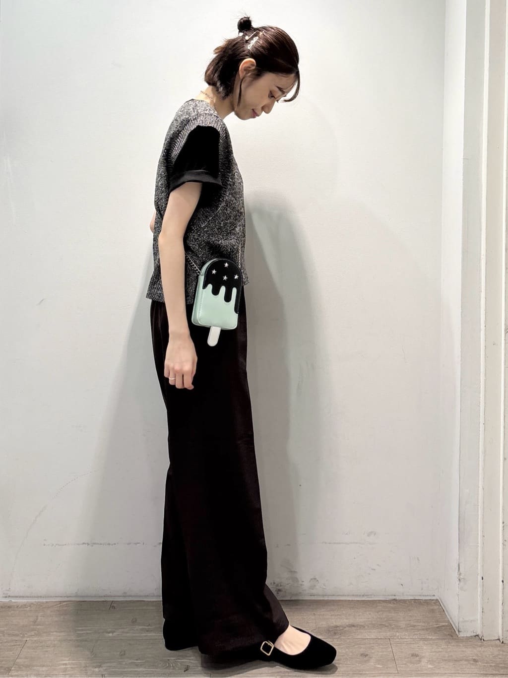 ぶまりんさんの「OPAQUE.CLIP｜ロックTシャツ別注アソート【GREEN DAY／METALLICA／THE BEATLES】」を使ったコーディネート