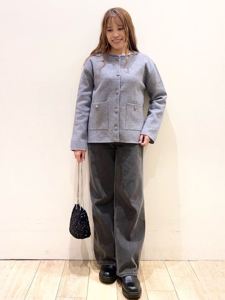 Ririさんの「index｜パール調パーツ付きクルーネックニット【洗濯機OK】《8col／XS～3L》」を使ったコーディネート