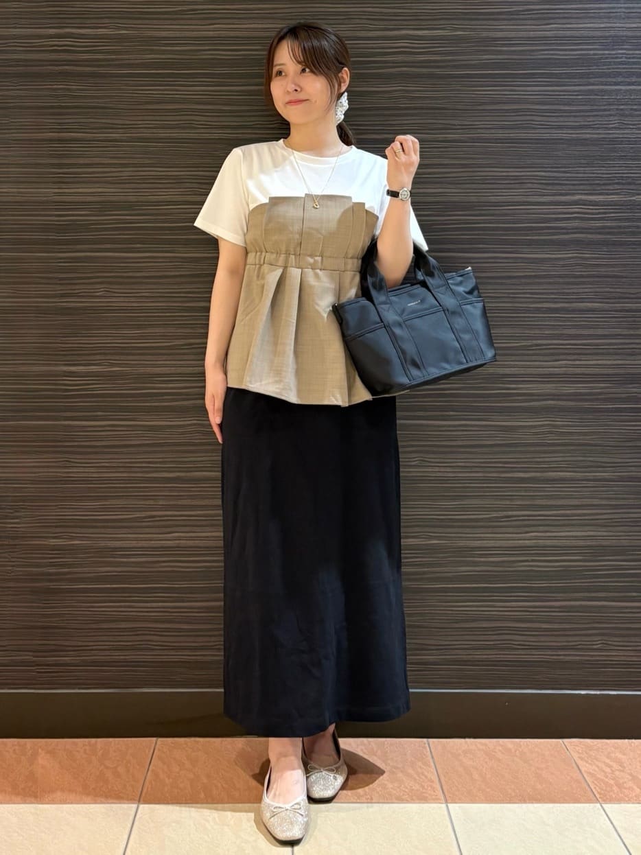 かなさんの「OPAQUE.CLIP｜《美人百花掲載》名品フラットバレエシューズ」を使ったコーディネート