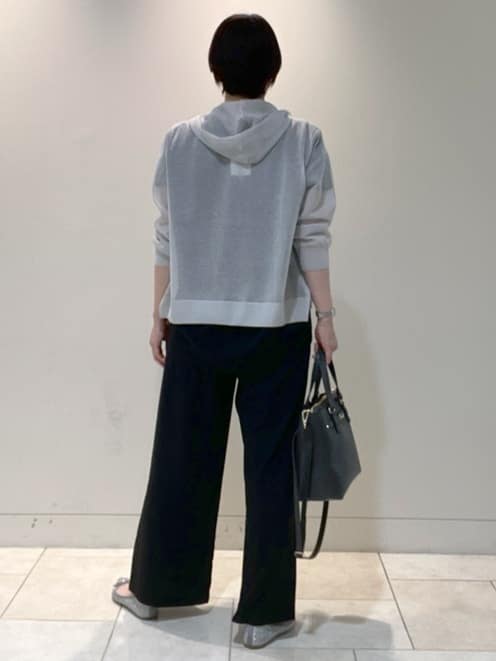 フミさんの「Reflect｜【寒暖差対策に◎／手洗い可／旅行や通勤に】フード付きシアーカーディガン」を使ったコーディネート