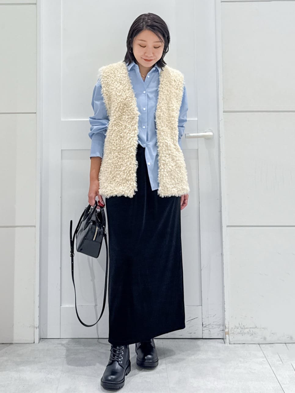 yuka.aさんの「OPAQUE.CLIP｜ポケット刺繍レギュラーカラーシャツ【洗濯機OK】」を使ったコーディネート