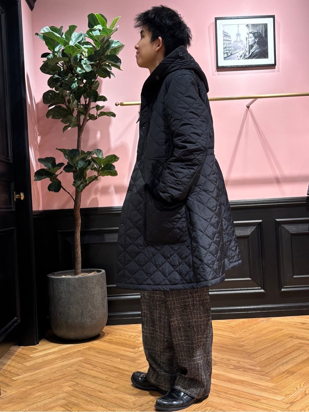 manatoさんの「DRESSTERIOR｜◆カシミヤブレンドフードニット」を使ったコーディネート