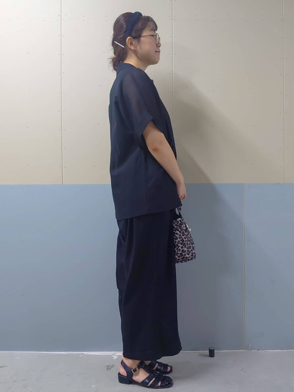 minamiさんの「OPAQUE.CLIP｜《Can Cam掲載》麻混ベルト付きオールインワン【洗濯機洗い可】」を使ったコーディネート