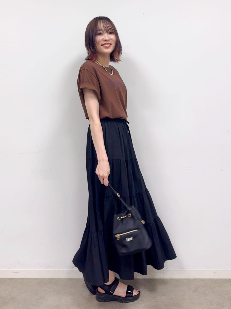 𝐜𝐡𝐢𝐤𝐚さんの「SHOO･LA･RUE｜【S-LL/ひんやり/UV】選べる6柄でそれぞれ欲しくなる プリントTシャツ」を使ったコーディネート