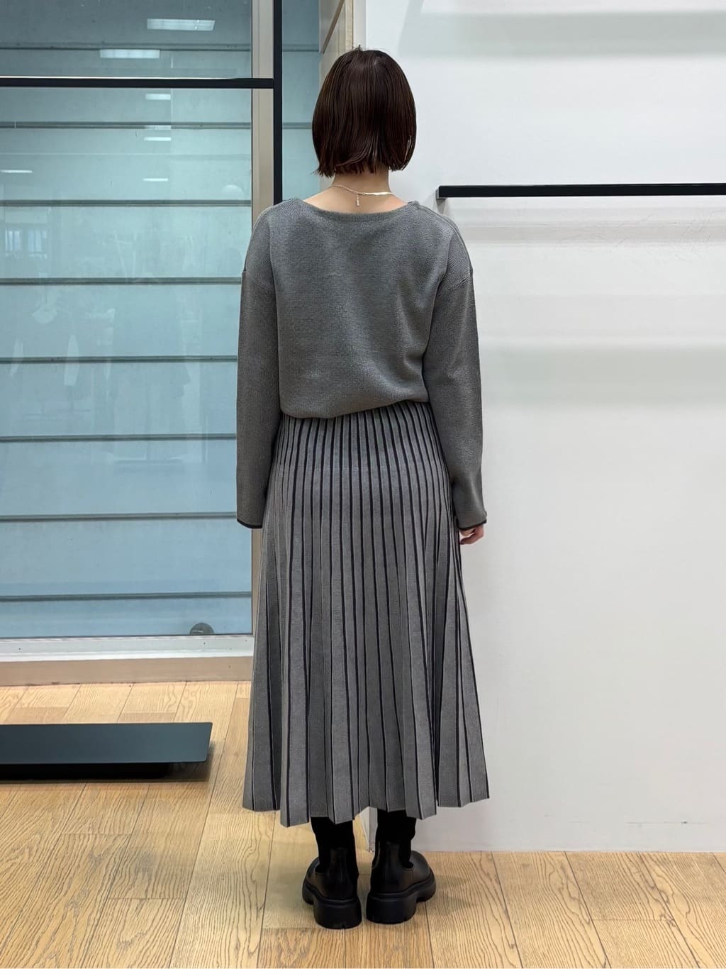 asamiさんの「INDIVI｜【洗える／SETUP可能】ジャカードボートネックニット」を使ったコーディネート