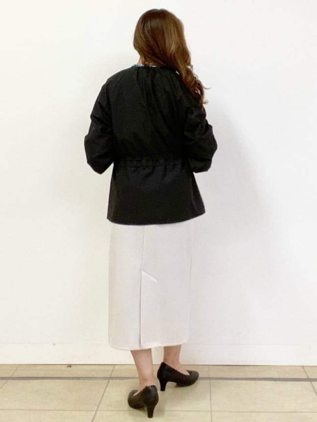 NAKAさんの「Reflect｜【パンツにもスカートにも合わせやすい◎】ライティブルゾン」を使ったコーディネート