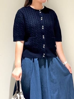 Liriさんの「Dessin｜ケーブルカーディガン」を使ったコーディネート